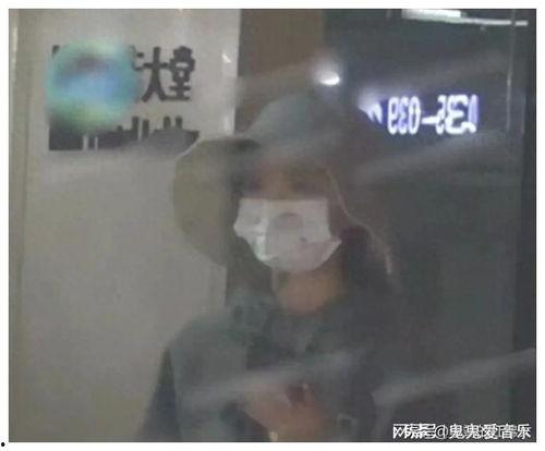 狗仔爆料男明星视频播放,男明星私密视频引发热议  第3张